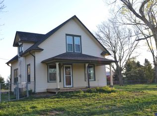 21800 S 93rd St, Hickman, NE 68372