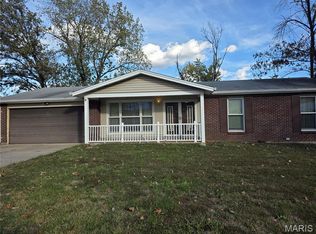 1072 King Carey Dr, Saint Louis, MO