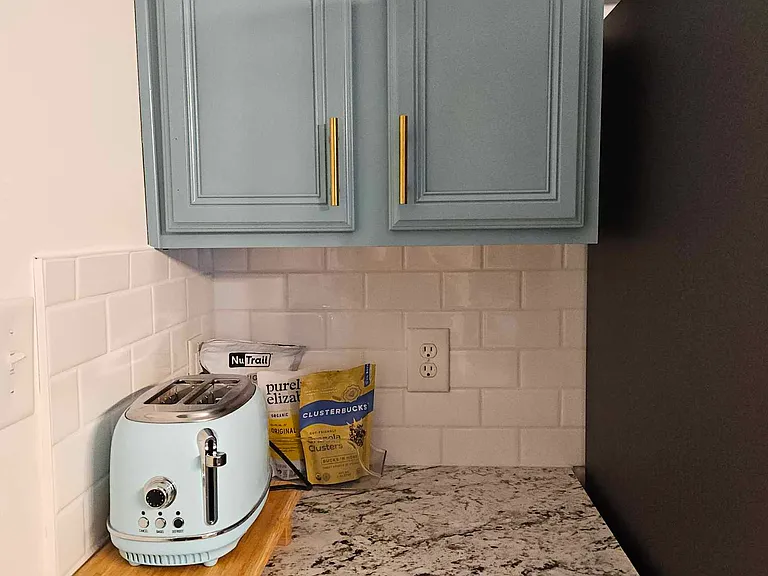 Kitchen appliances available