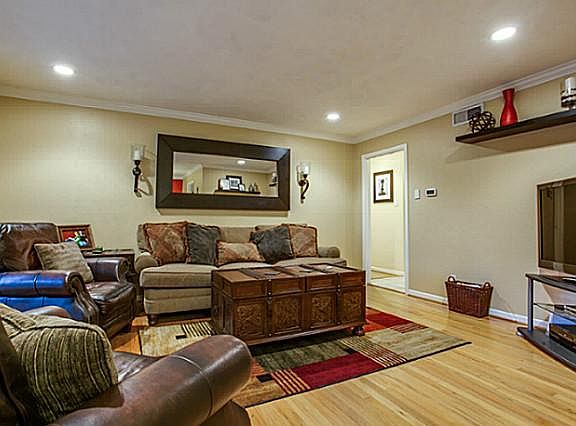 4th image of 7428 Wild Valley Dr