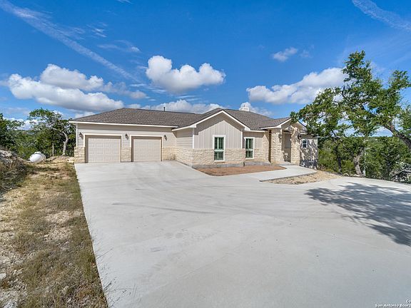 3rd image of 857 MIMOSA CT