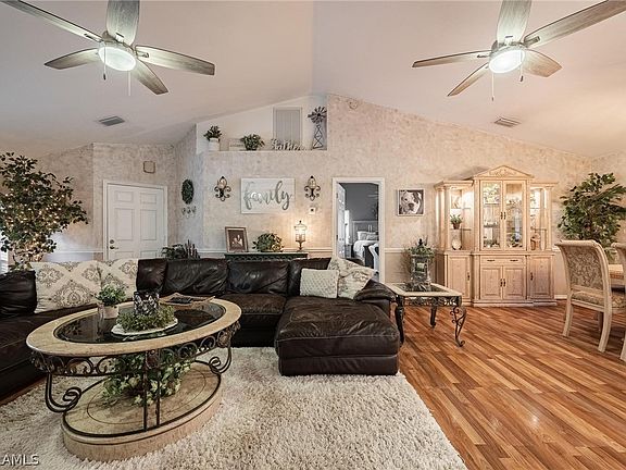 4th image of 9941 W Bahia Vista Rd