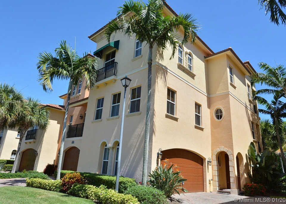 1st image of 136 Ocean Bay Dr #136