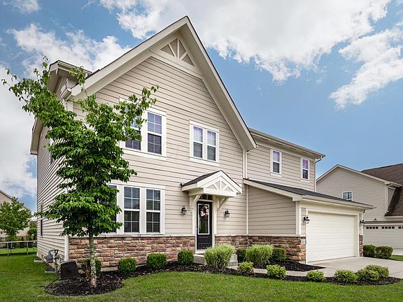 3rd image of 2821 Loris Way