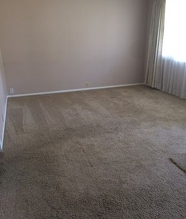 5th image of 712 Bryan Rd