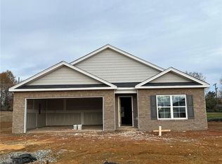 545 Leven Dr #8, Gibsonville, NC 27249