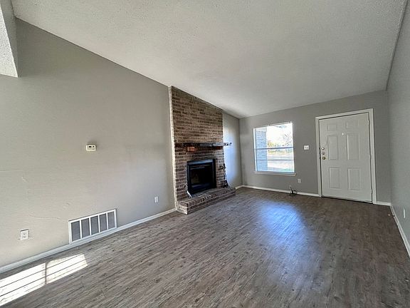 3rd image of 10409 Golden Meadow Dr #B