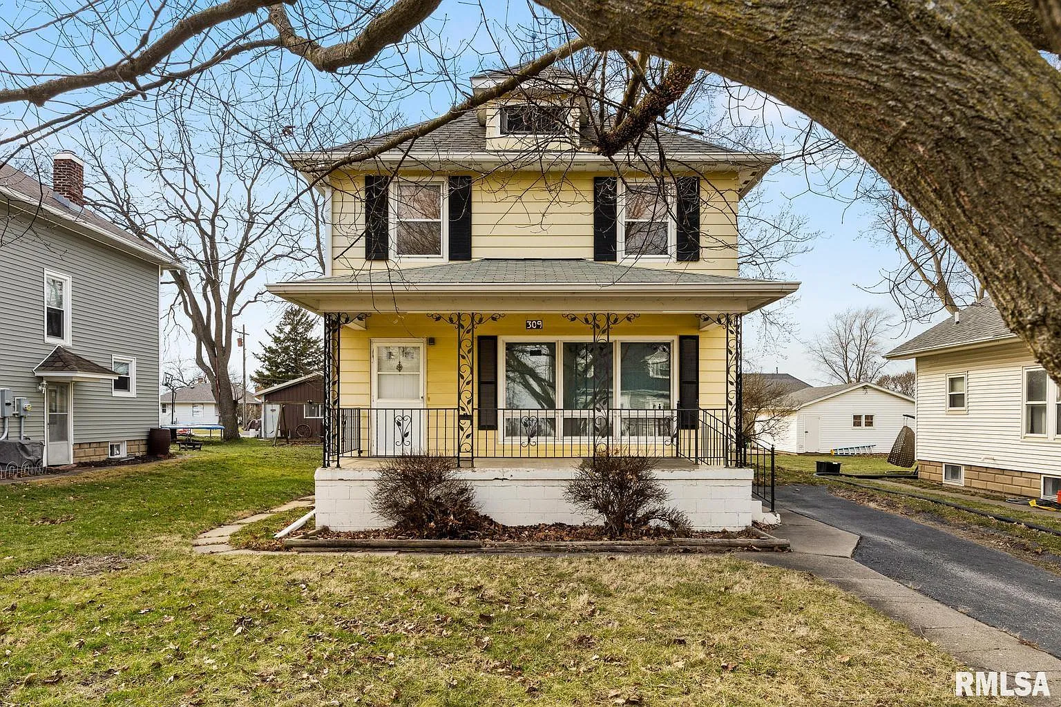 309 N Trivoli Rd photo 1