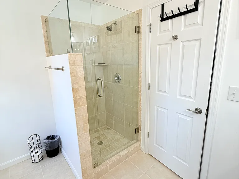 2395 Saint James Dr NW — Photo 21