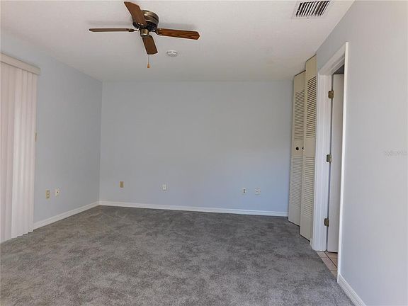 3rd image of 1118 Spring Meadow Dr