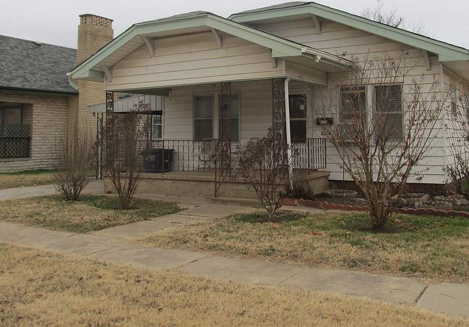 1st image of 572 N 10th St