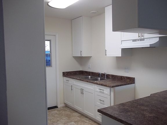 3rd image of 12603 Lindo Ln Unit C