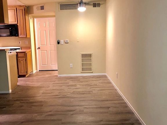 2nd image of 14309 Sylvan St APT 104