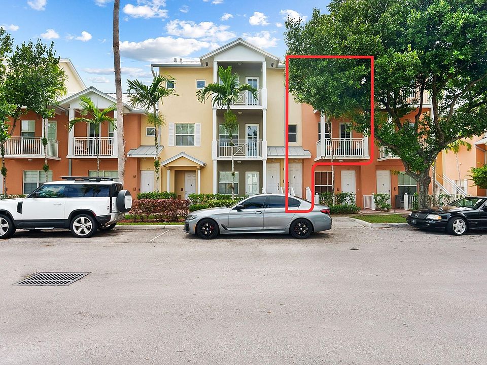 1st image of 307 SW 13th Terrace #307