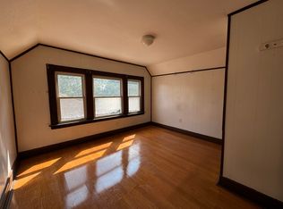 624 Dixwell Ave #C, New Haven, CT 06511