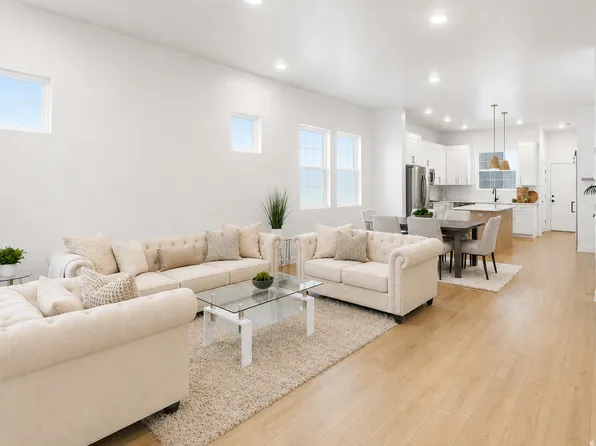 6149 W Moon Valley Dr, South Jordan, UT 84009