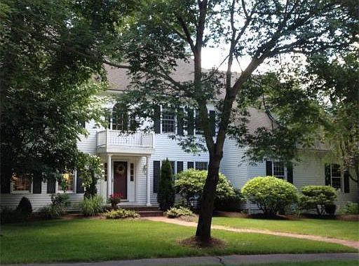 1st image of 6 Pederzini Dr