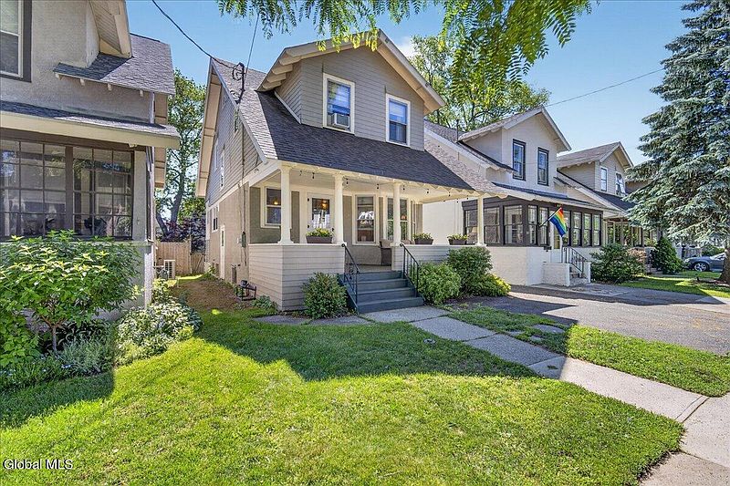 2nd image of 78 Grove Avenue