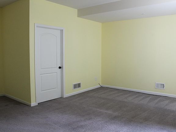 finished basement (maybe 4 bedroom