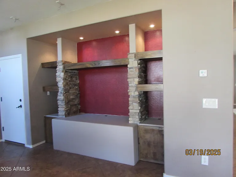 17774 W Bridger St — Photo 7