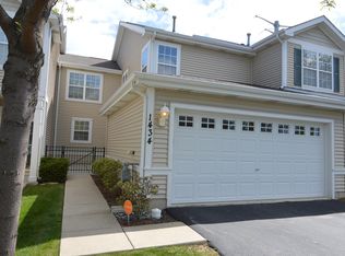 1434 W Remington Ln, Round Lake, IL 60073