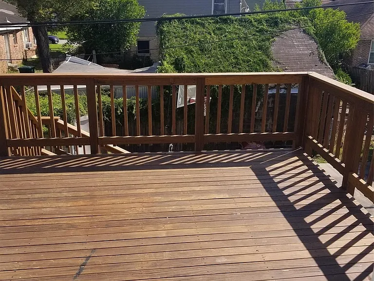 2823 Cleburne St — Photo 11