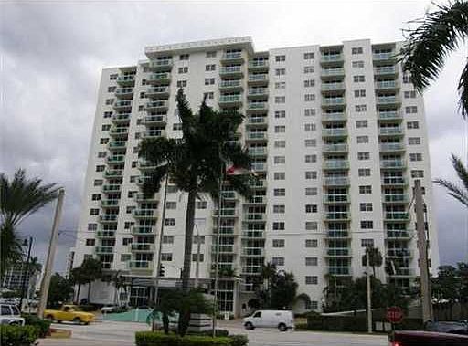 1st image of 3000 S Ocean Dr APT 102