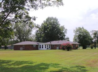 3130 E Tibbee Rd, West Point, MS 39773