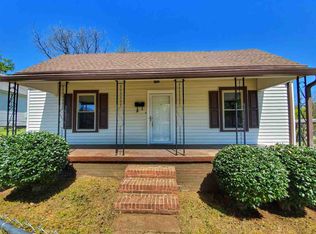 662 Gray St, Woodruff, SC 29388