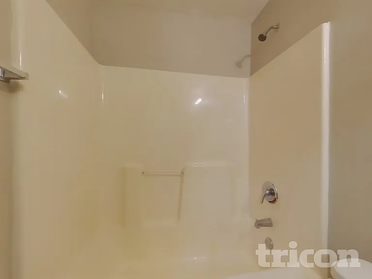 247 Augusta Woods Dr — Photo 15