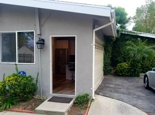 5570 El Canon Ave, Woodland Hills, CA 91367