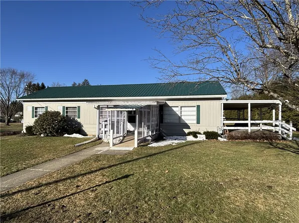 421 N Tionesta Ave, Kane, PA 16735