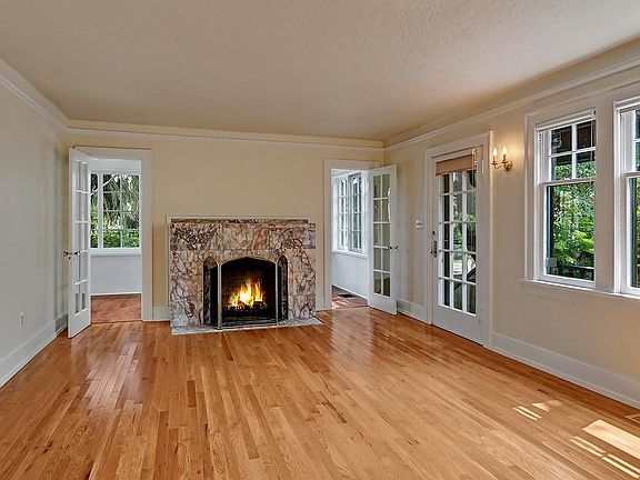 3rd image of 7703 18th Ave NE
