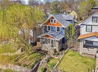 4142 Locust St, Kansas City, MO 64110