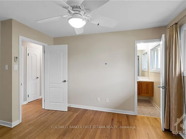 12 Oakwood Ave — Photo 15