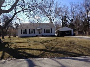 1351 W Pershing Rd, Decatur, IL 62526