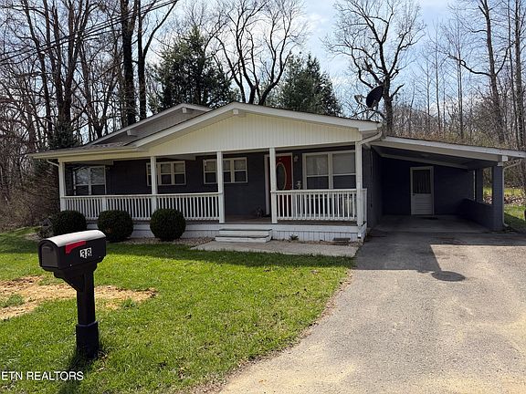 2nd image of 38 Oak Ln