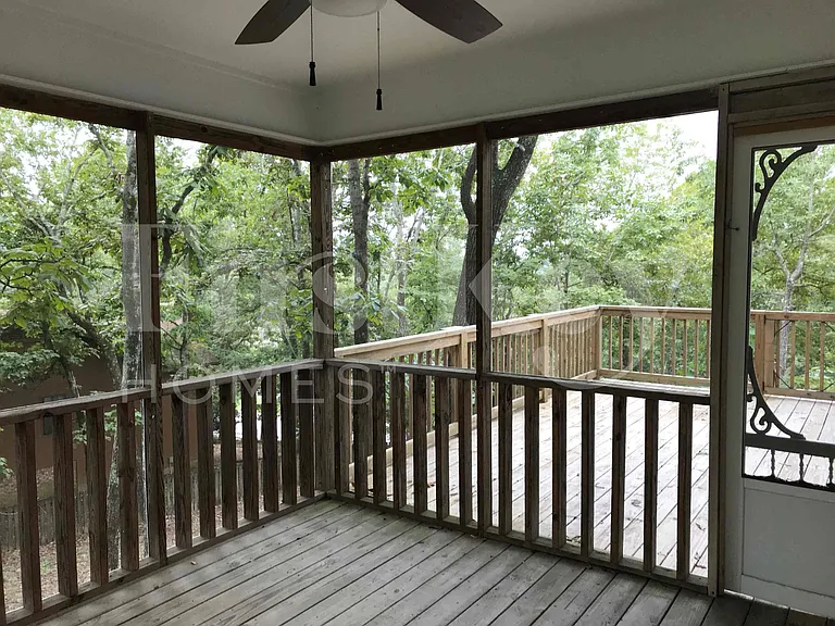 1622 Keeneland Dr — Photo 25