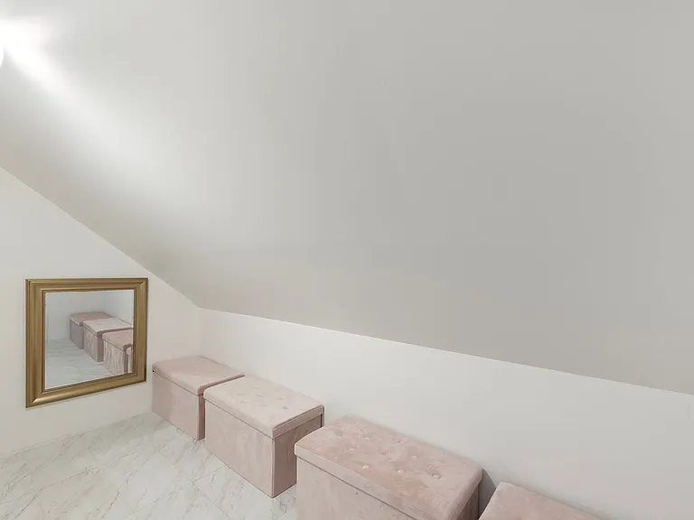 9435 Norwood Dr — Photo 48