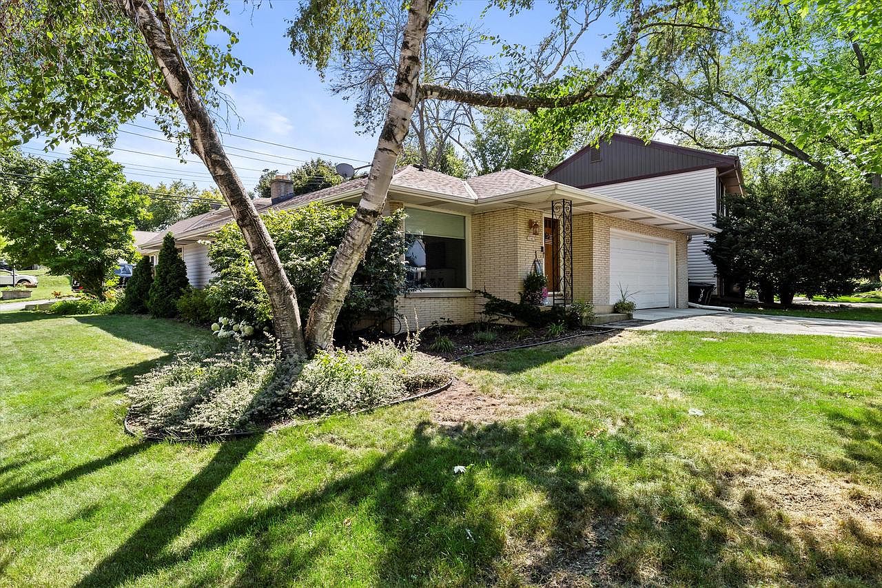 11403 West Potter ROAD, Wauwatosa, WI 53226 MLS 1843763 Zillow