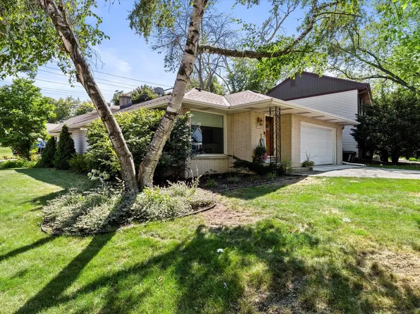 11403 West Potter ROAD, Wauwatosa, WI 53226