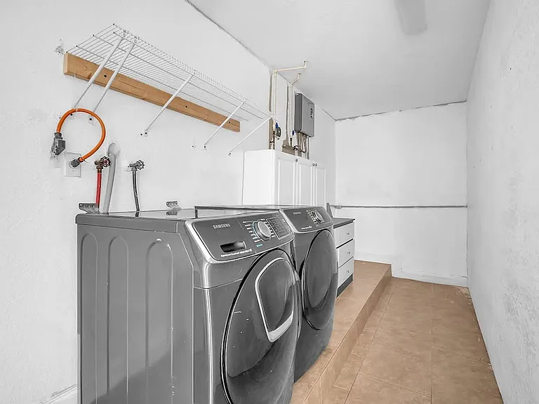 Laundry Room Cabinet