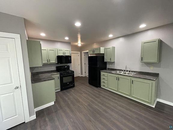 4th image of 2215 Pine Chip Dr