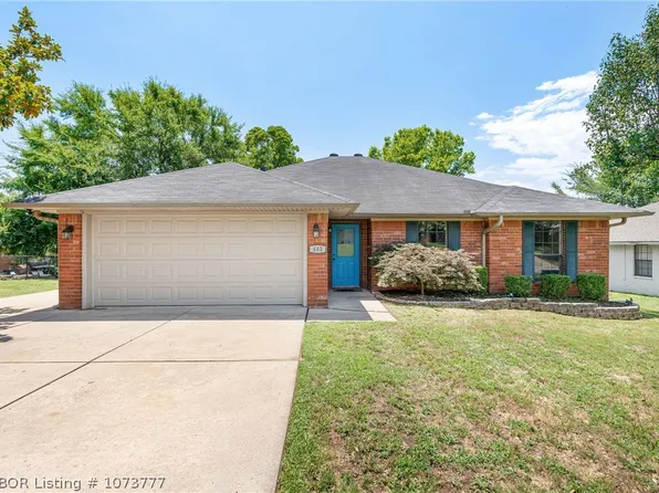 403 Crestview Dr, Van Buren, AR 72956