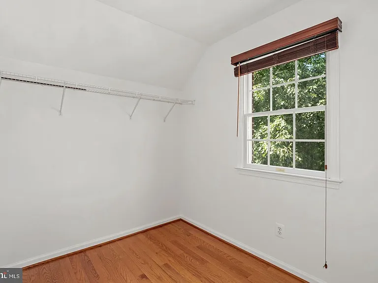 5045 Worthington Woods Way — Photo 34