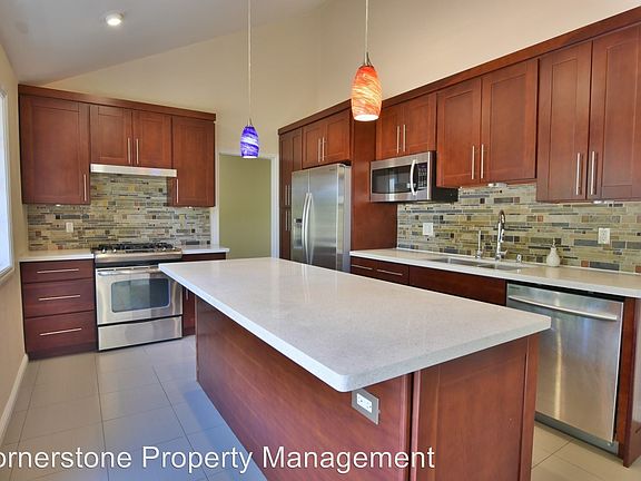 3rd image of 6182 Calle Esperanza