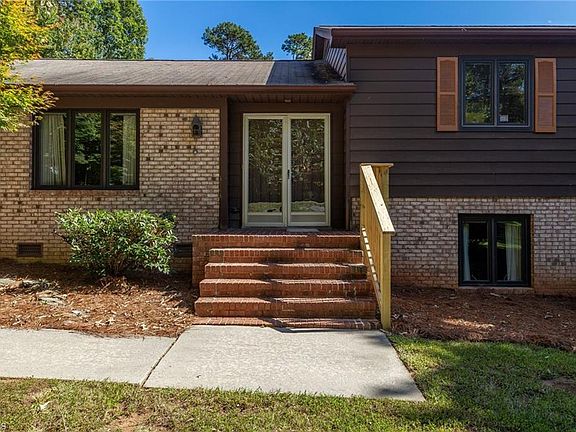 2nd image of 5007 Warfield Dr