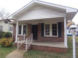 402 9th St S, Bessemer, AL 35020