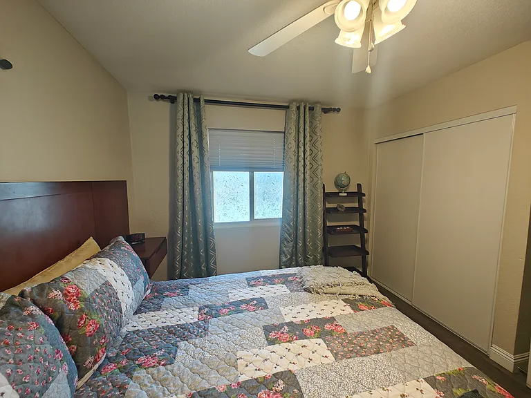 1122 Westwood Dr #1 — Photo 10