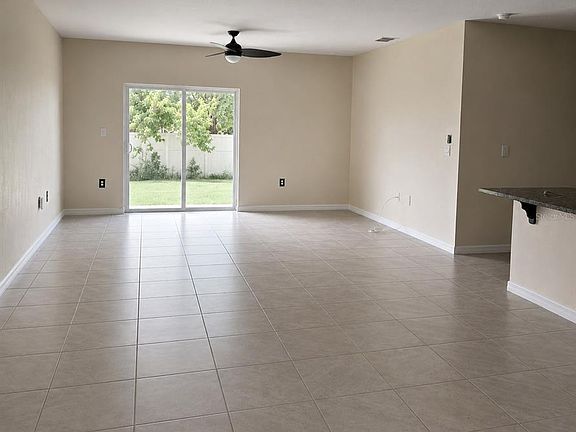 3rd image of 2450 Taloncrest Ct